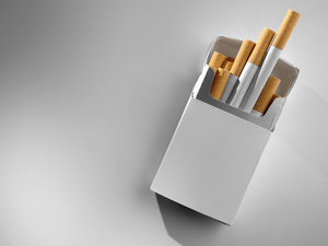 Tabac : cigarettes paquet vierge